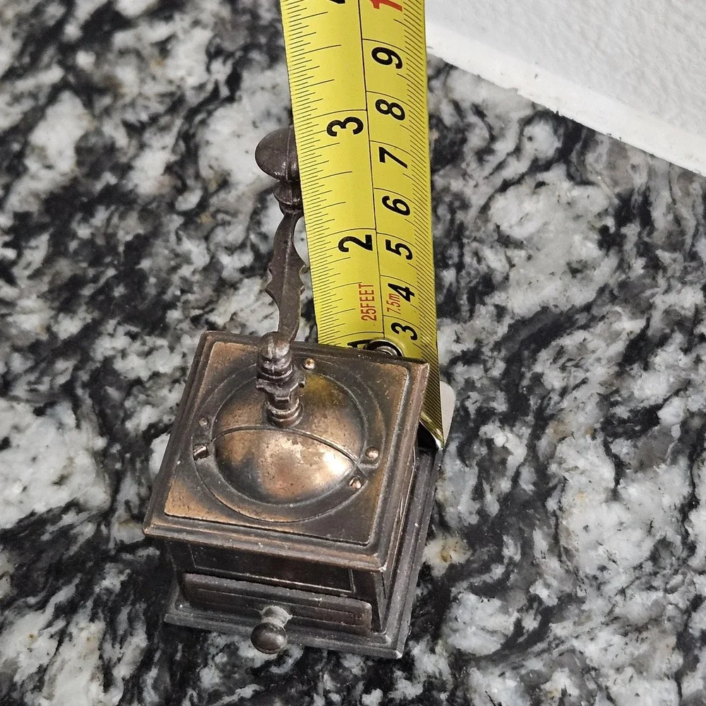 N/A measuring around